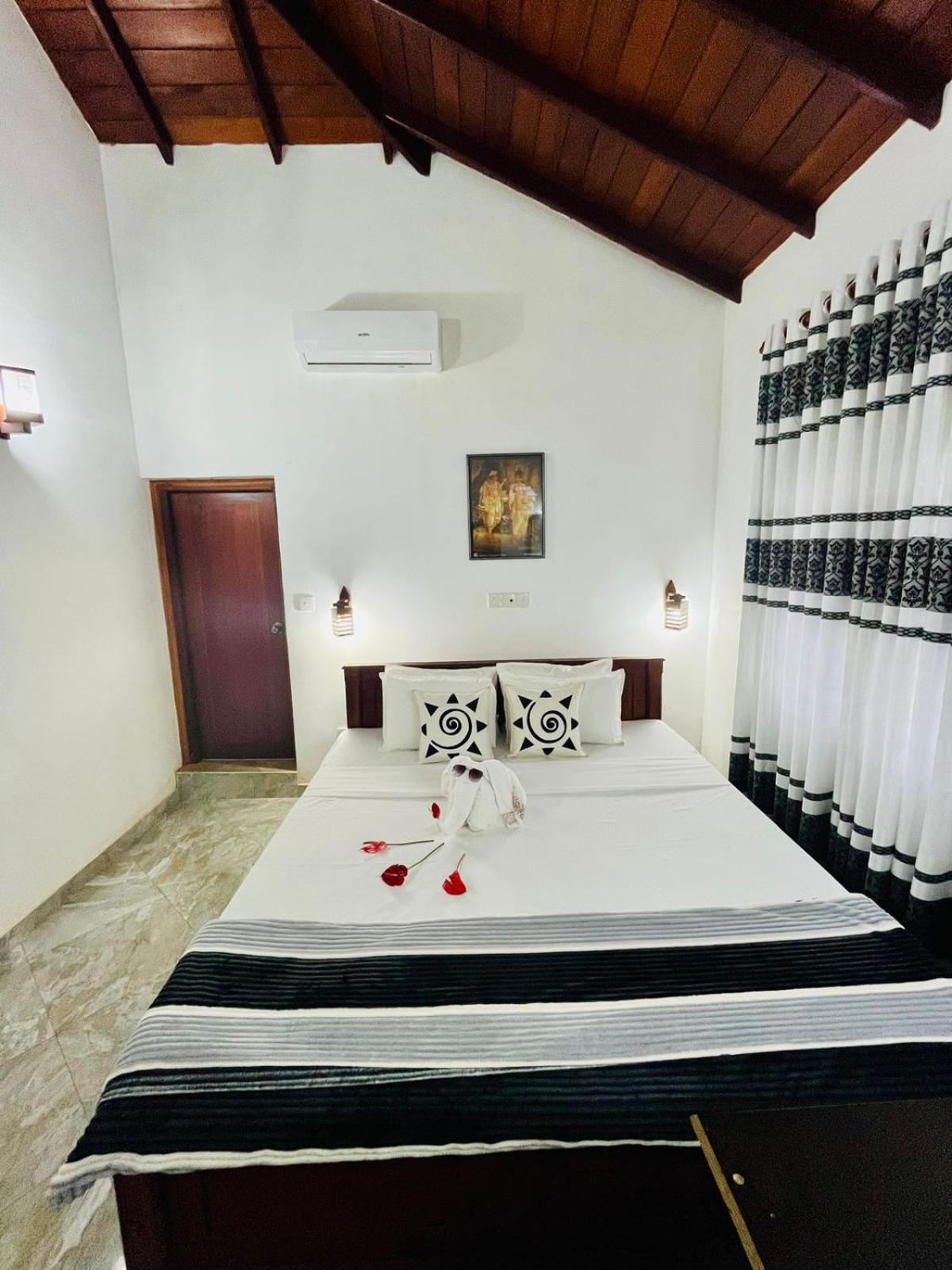 Villa Roy Бентота Екстериор снимка